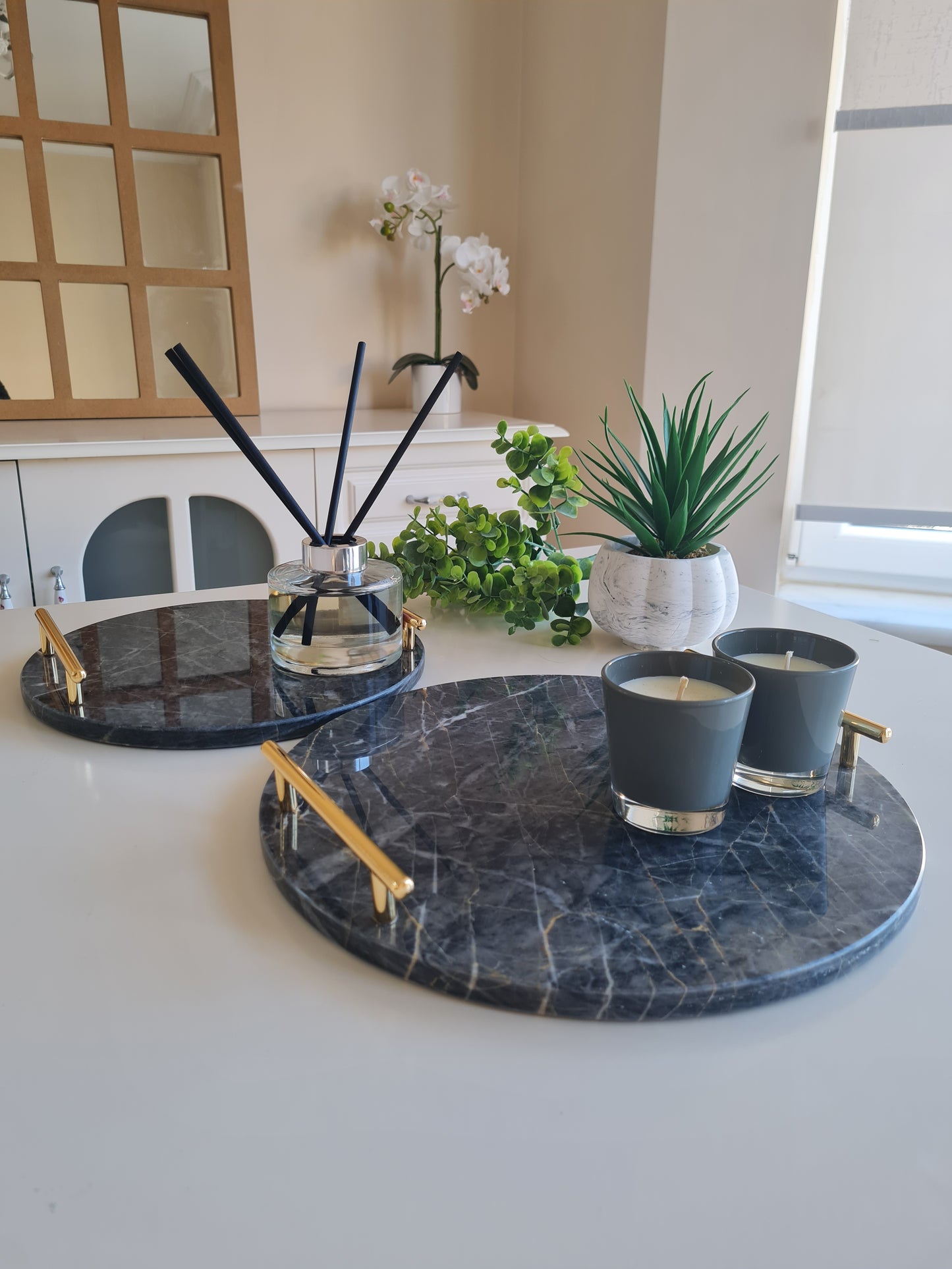 2er Set Marmorplatte rund mit Metallgriffen