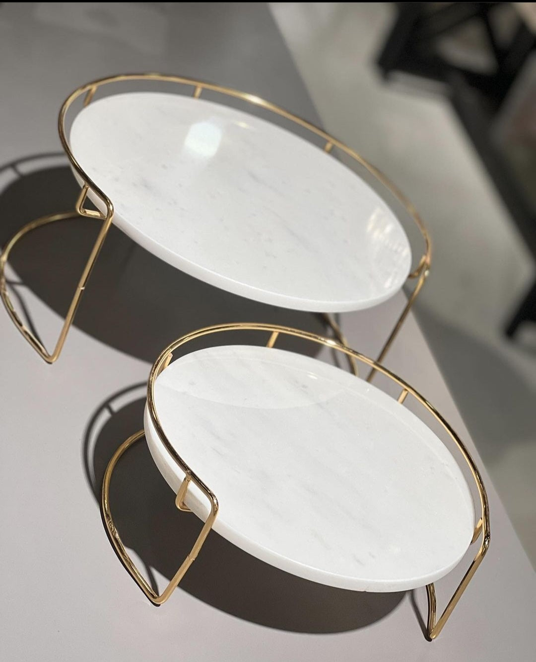 2 teilige abnehmbarer Marmor Stand mit Metallgestell