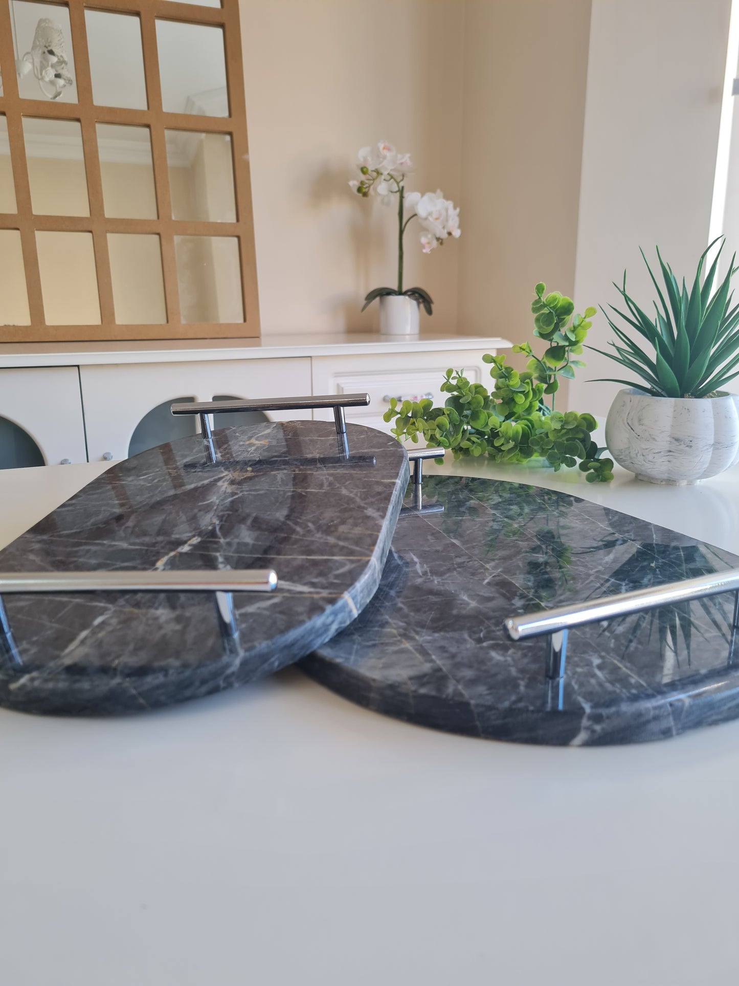 2er Set Marmor Tablett oval mit Metallgriffen