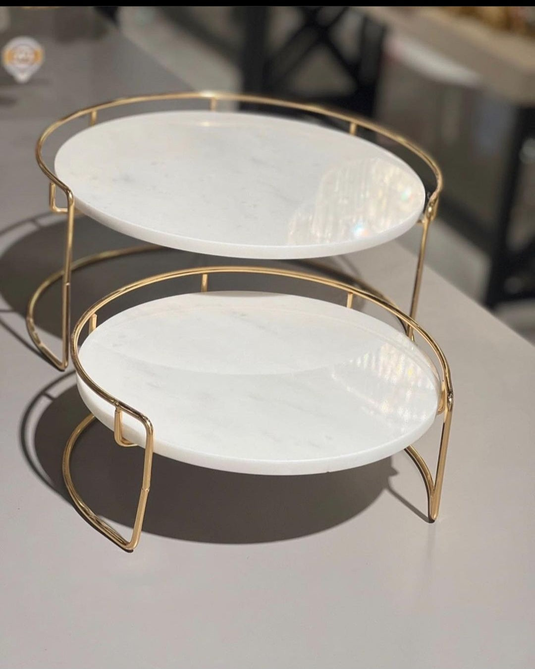 2 teilige abnehmbarer Marmor Stand mit Metallgestell