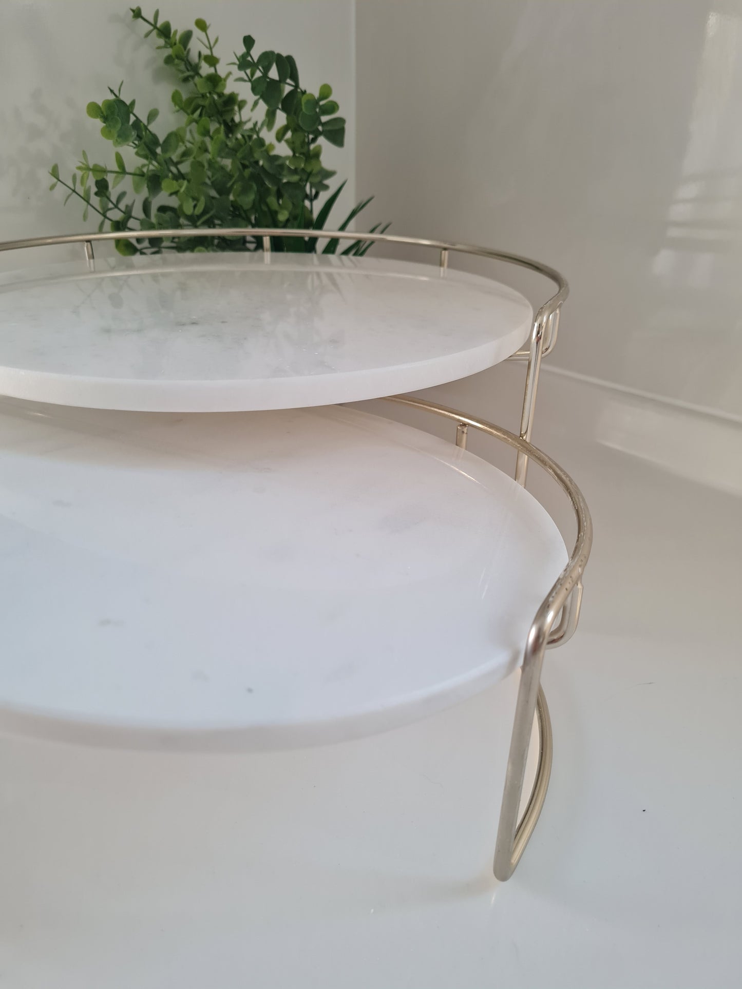 2 teilige abnehmbarer Marmor Stand mit Metallgestell